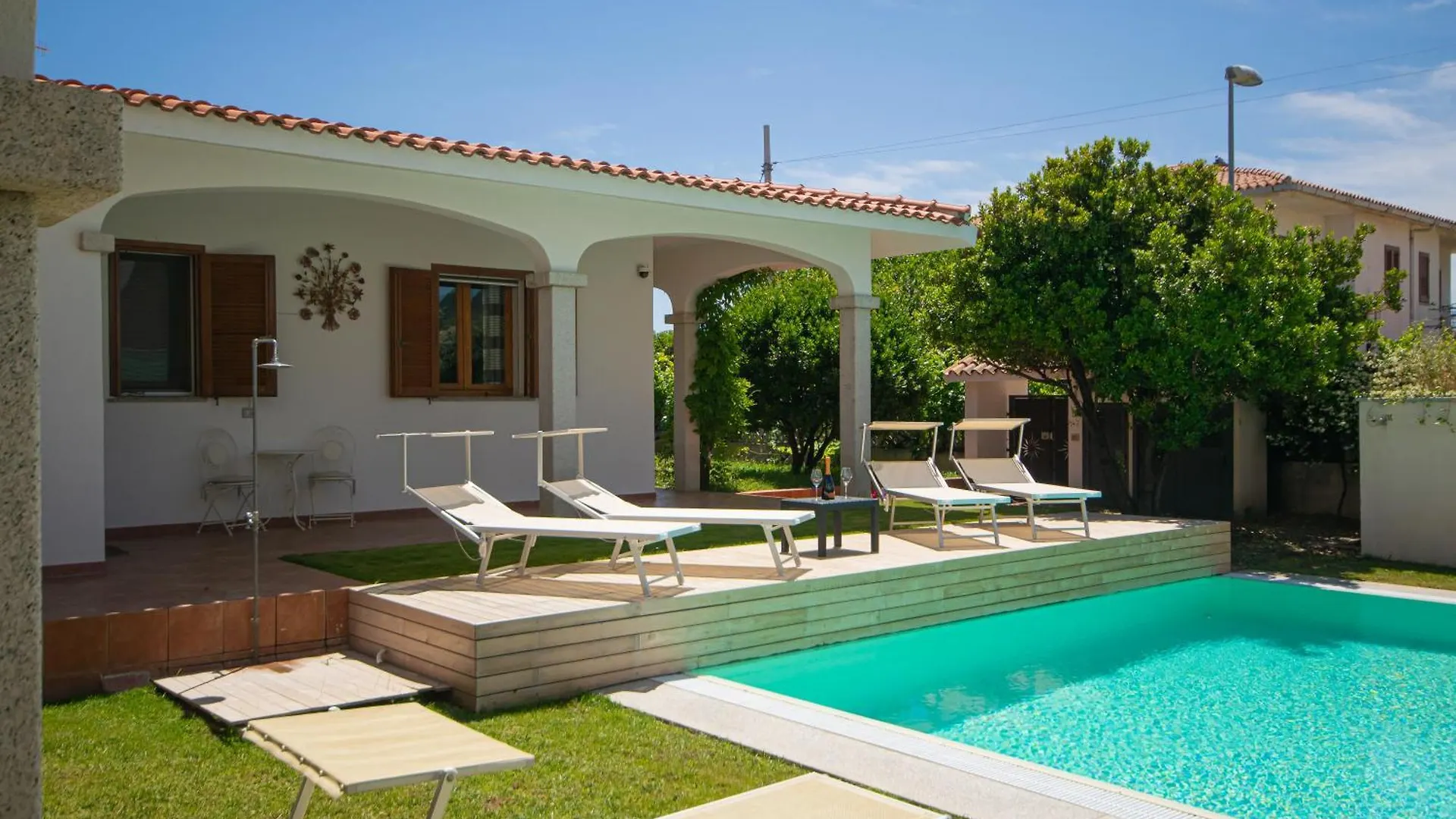 פוסאדה Mera House בית הארחה