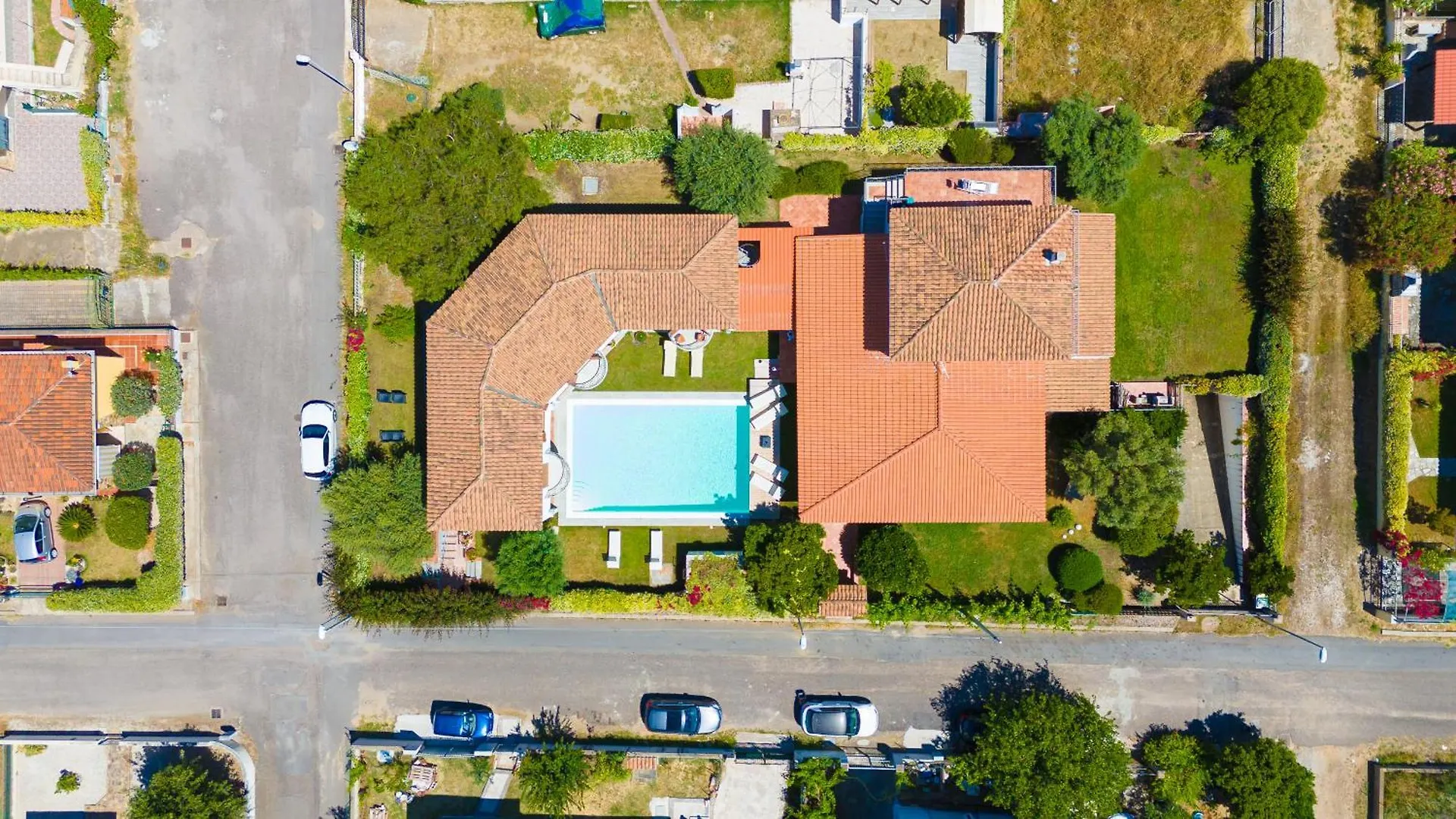 בית הארחה פוסאדה Mera House