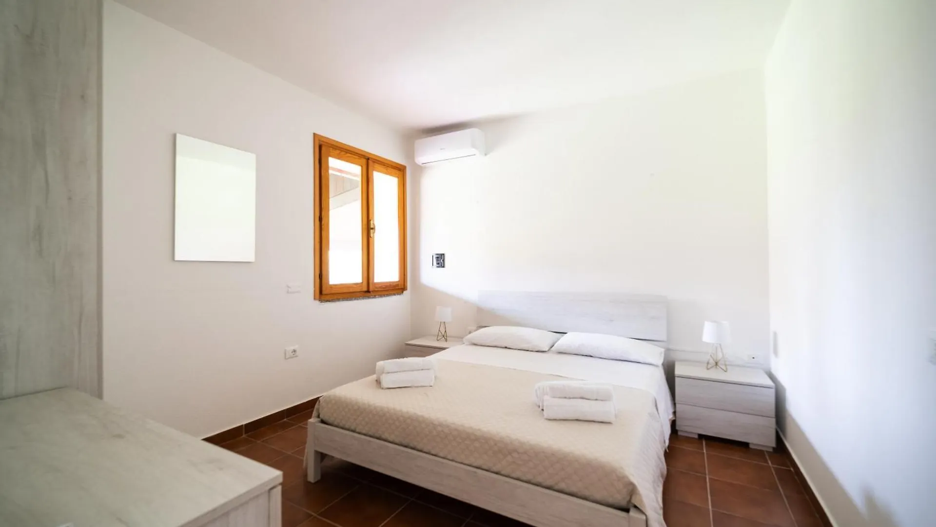 Mera House Posada  0*, Posada (Sardinia) İtalya